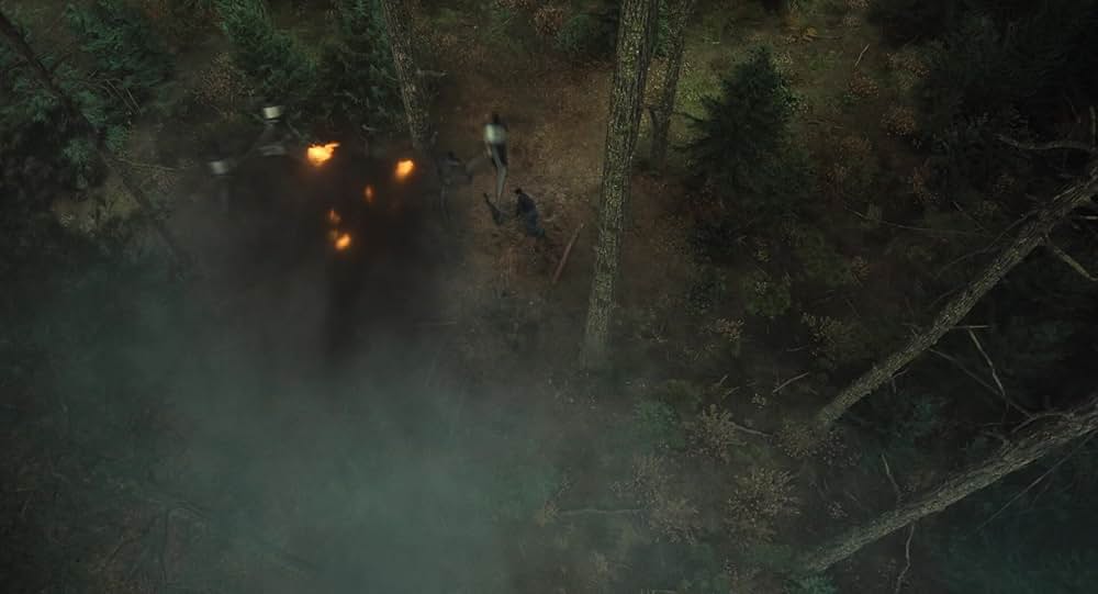 深い谷の間にの画像