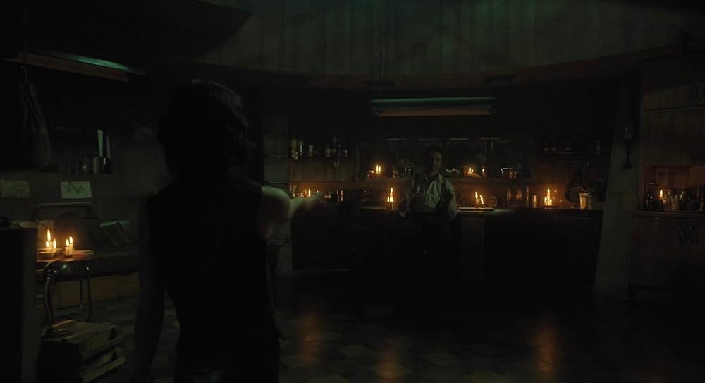 深い谷の間にの画像