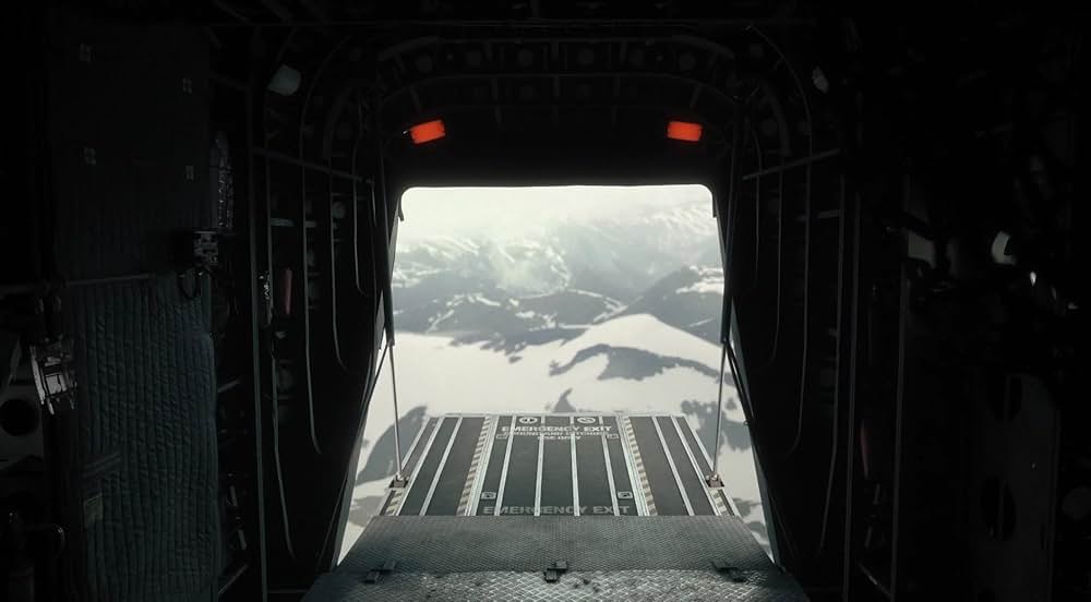 深い谷の間にの画像