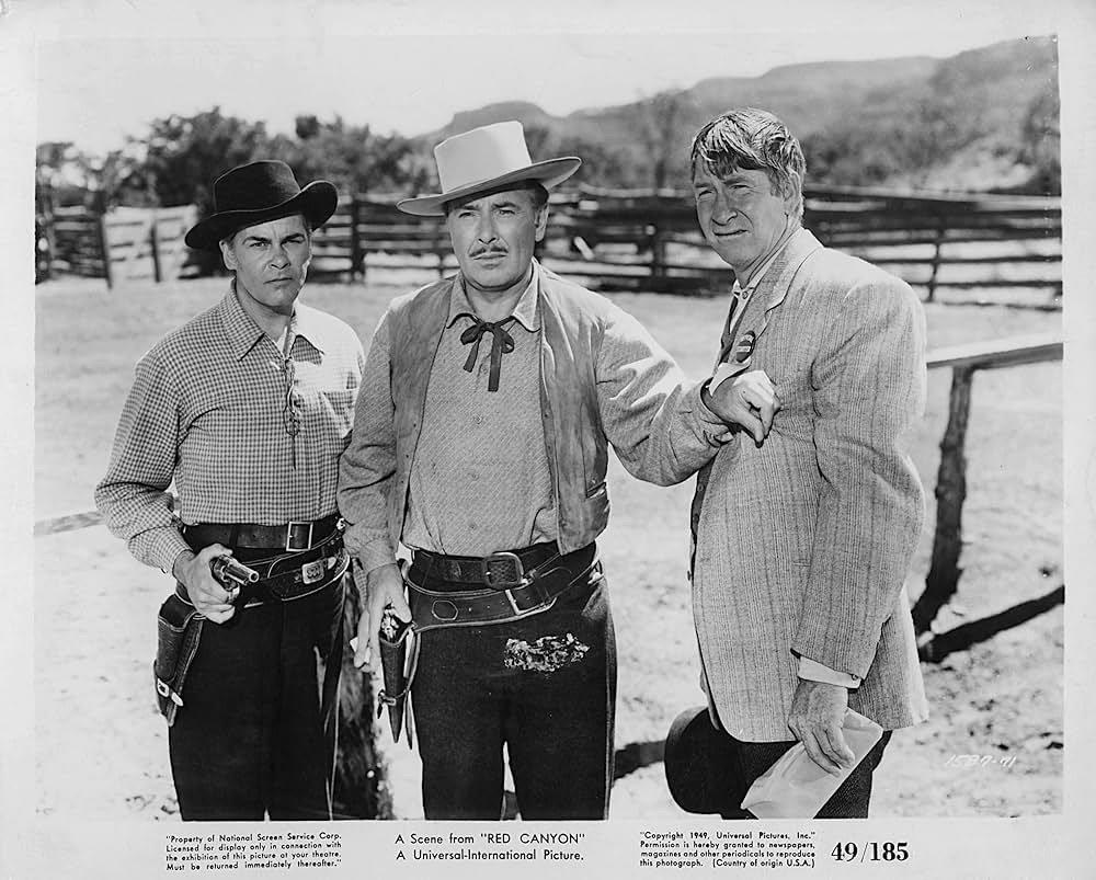 赤い渓谷の画像