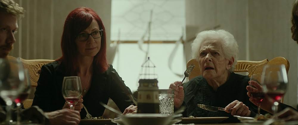 フューネラル 大人たちの同窓会の画像