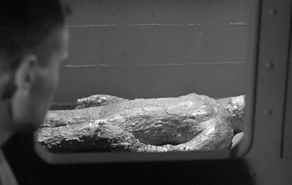 インベーダー侵略 ゾンビ襲来の画像