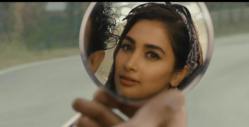 Radhe Shyam（原題）の画像