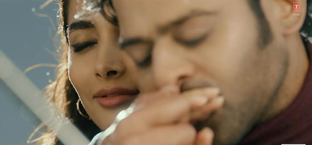 Radhe Shyam（原題）の画像