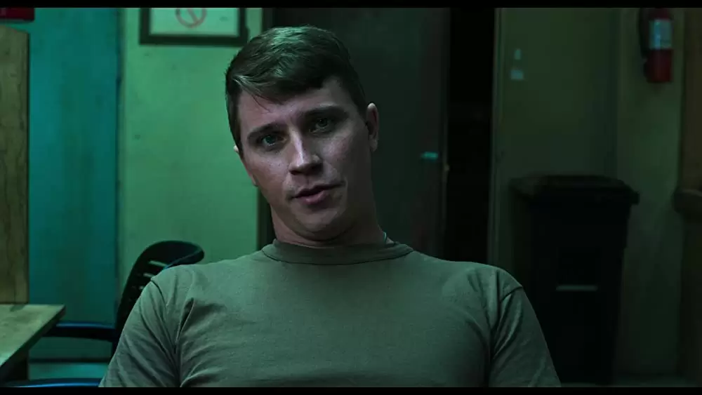 「ビリー・リンの永遠の一日」ギャレット・ヘドランドの画像