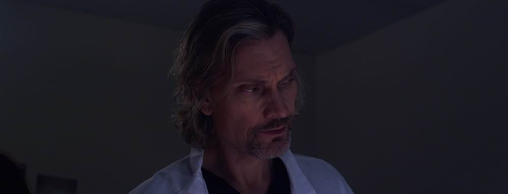 ビトレイヤー 裏切りの闘争の画像