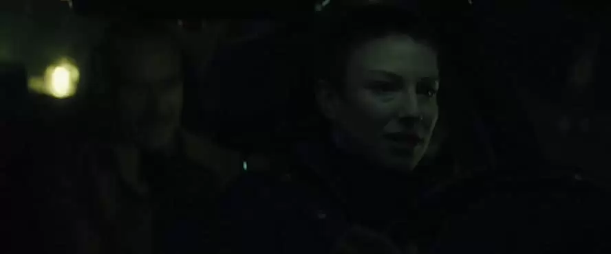 囚われた国家の画像