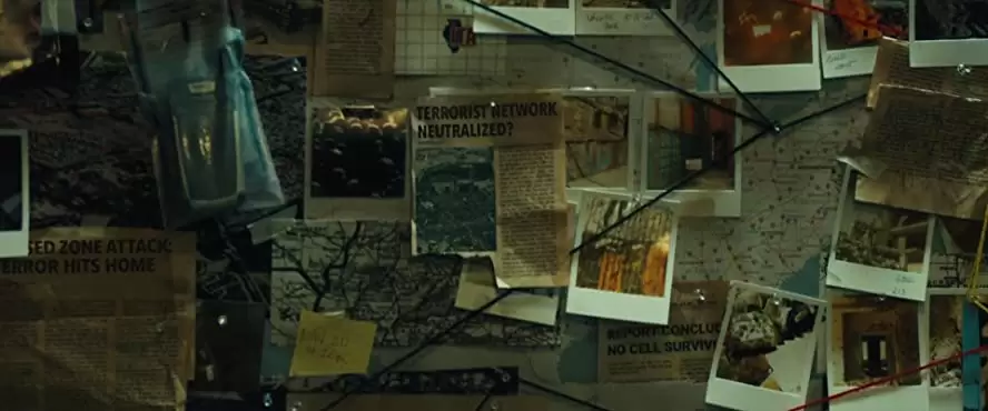 囚われた国家の画像