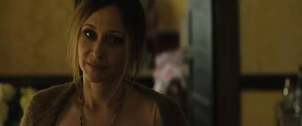 囚われた国家の画像