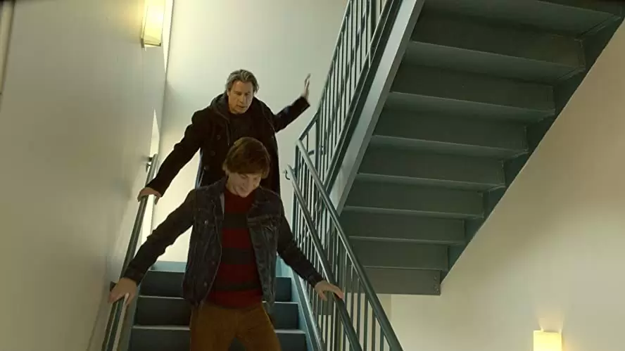 「THE FORGER 天才贋作画家 最後のミッション」ジョン・トラボルタ & タイ・シェリダンの画像