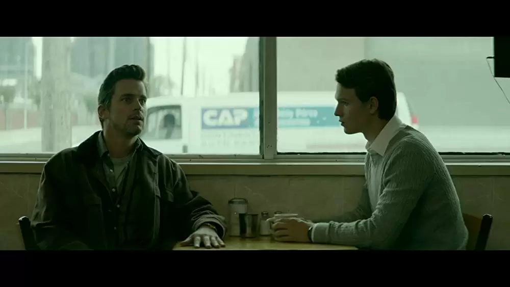 ジョナサン ふたつの顔の男の画像