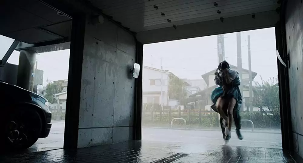 「甘い鞭」中野剛 & 間宮夕貴の画像