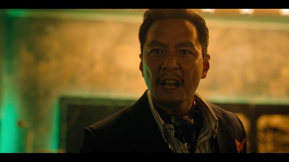 LOVE HURTS／ラブ・ハーツの画像