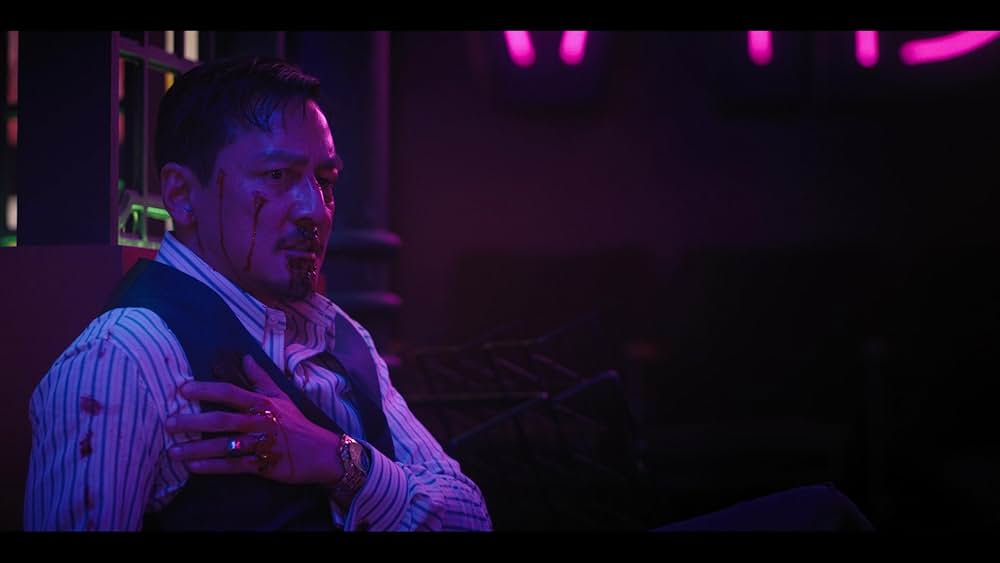 LOVE HURTS／ラブ・ハーツの写真