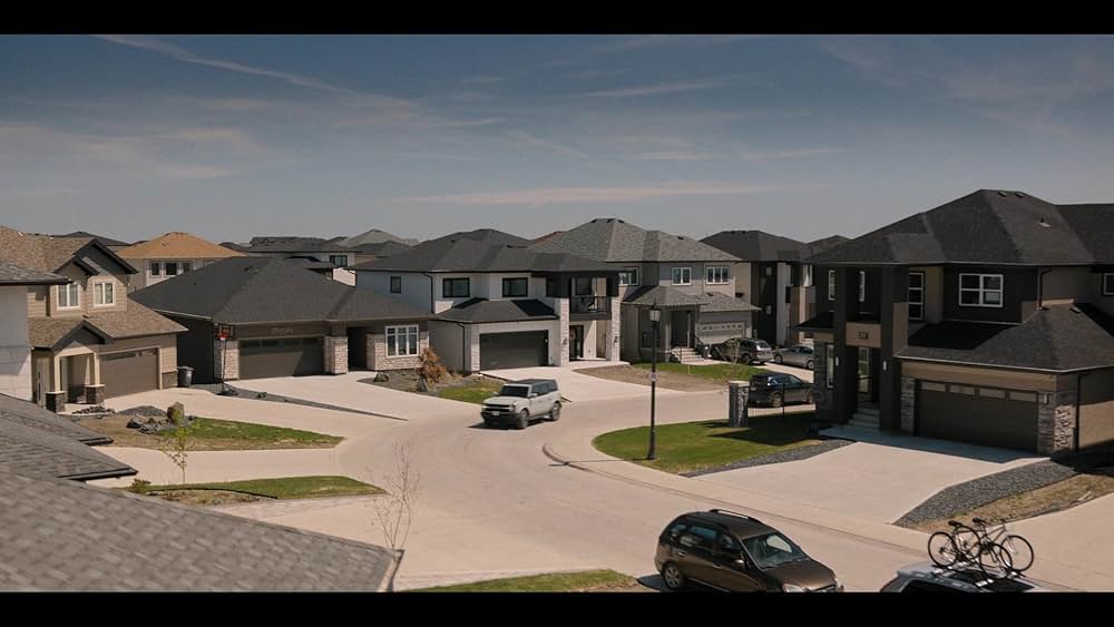 LOVE HURTS／ラブ・ハーツの画像