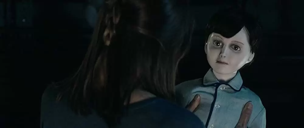 ザ・ボーイ 人形少年の館の画像