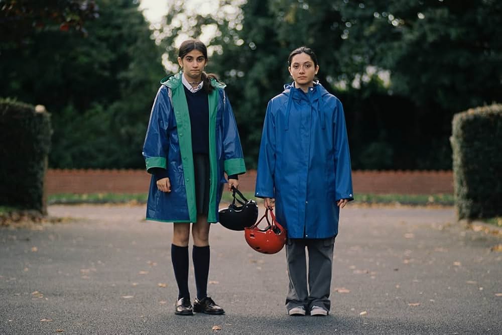 九⽉と七⽉の姉妹の画像