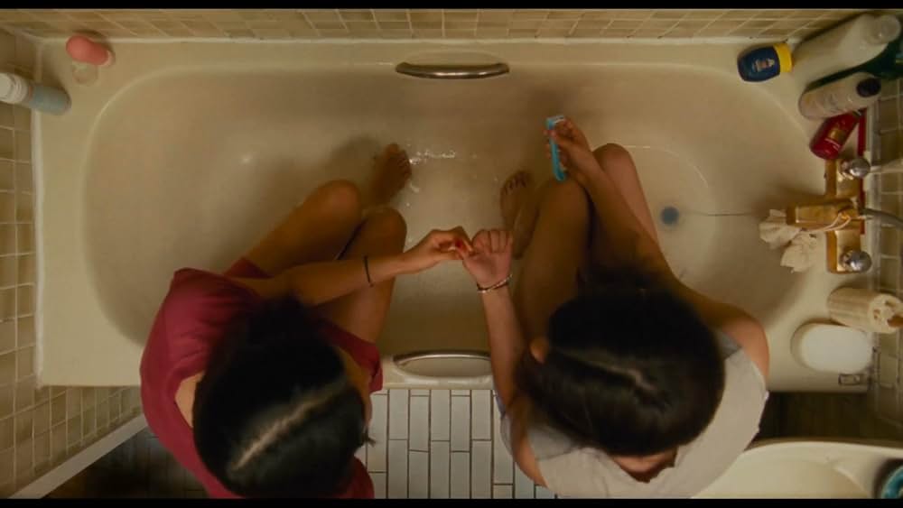 九⽉と七⽉の姉妹の画像