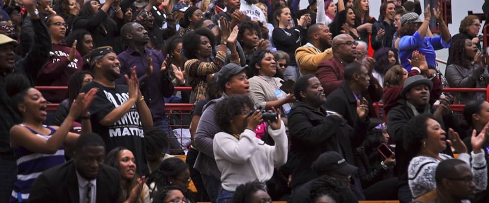 すべてをかけて：民主主義を守る戦いの画像