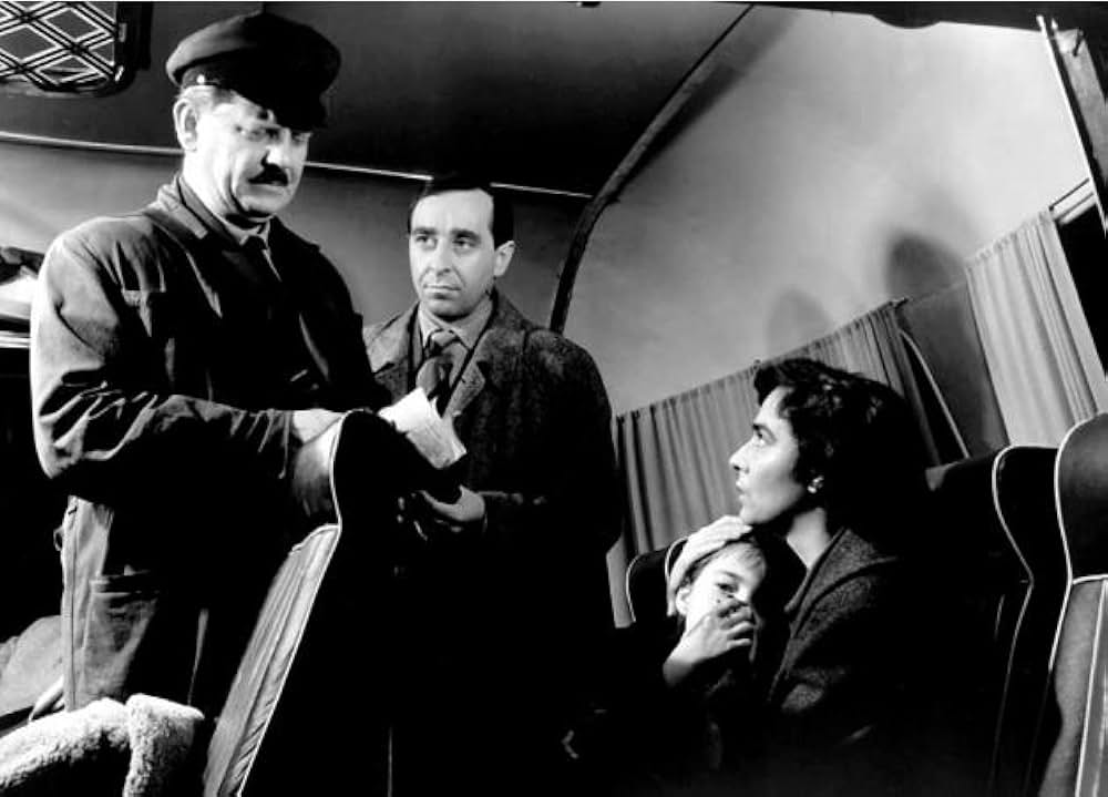 H-8...（原題）の画像