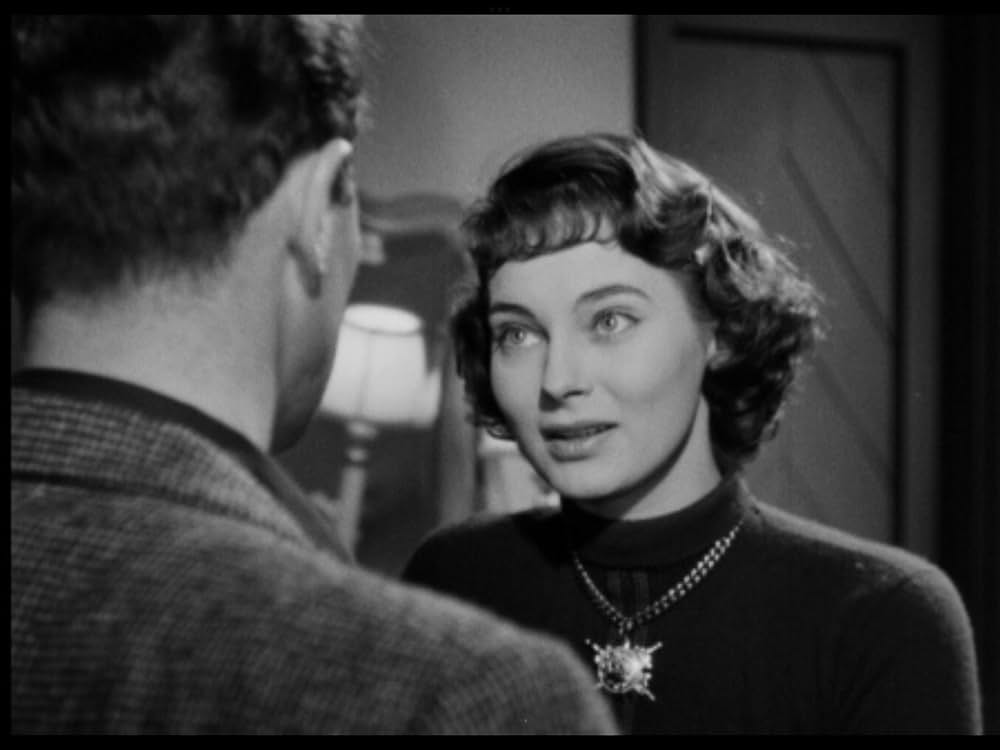 Spy Hunt（原題）の画像