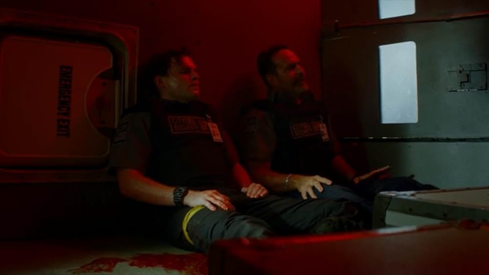 Armor（原題）の画像