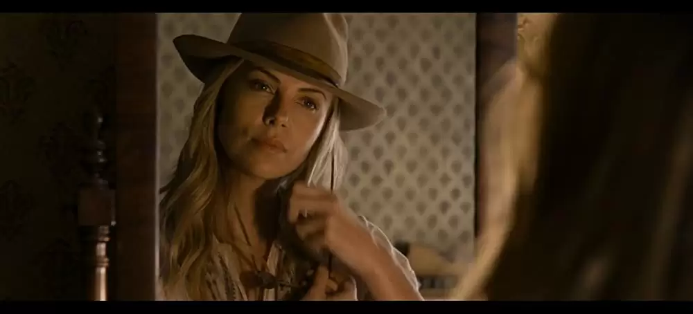 「荒野はつらいよ アリゾナより愛をこめて」シャーリーズ・セロンの画像