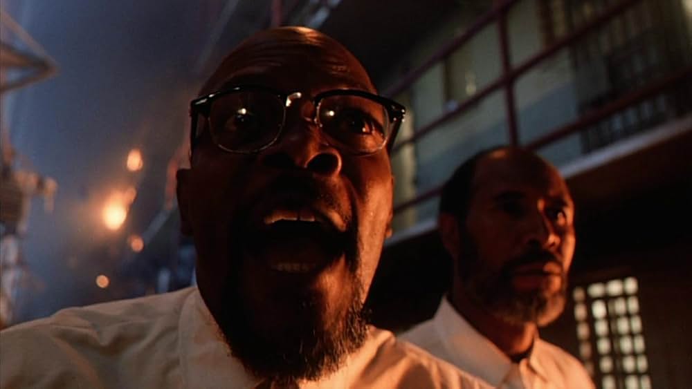 アゲインスト・ザ・ウォール（原題）の画像