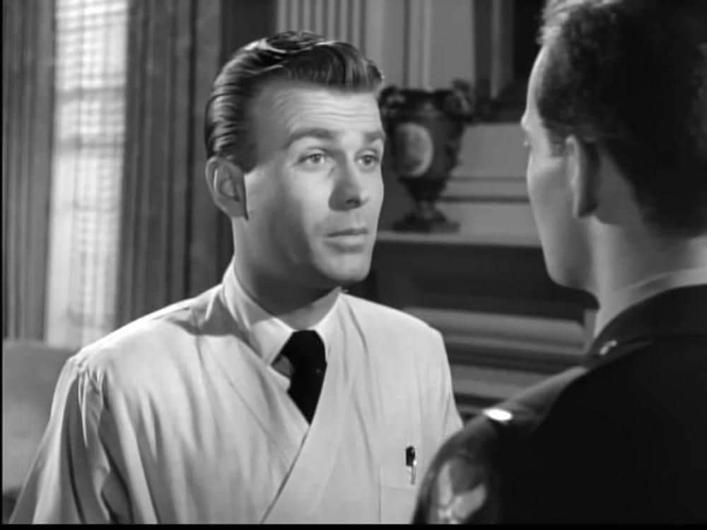 操られた目撃者の画像