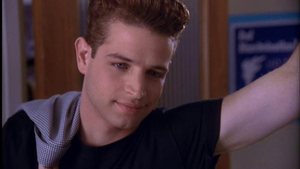 クルーレスの画像