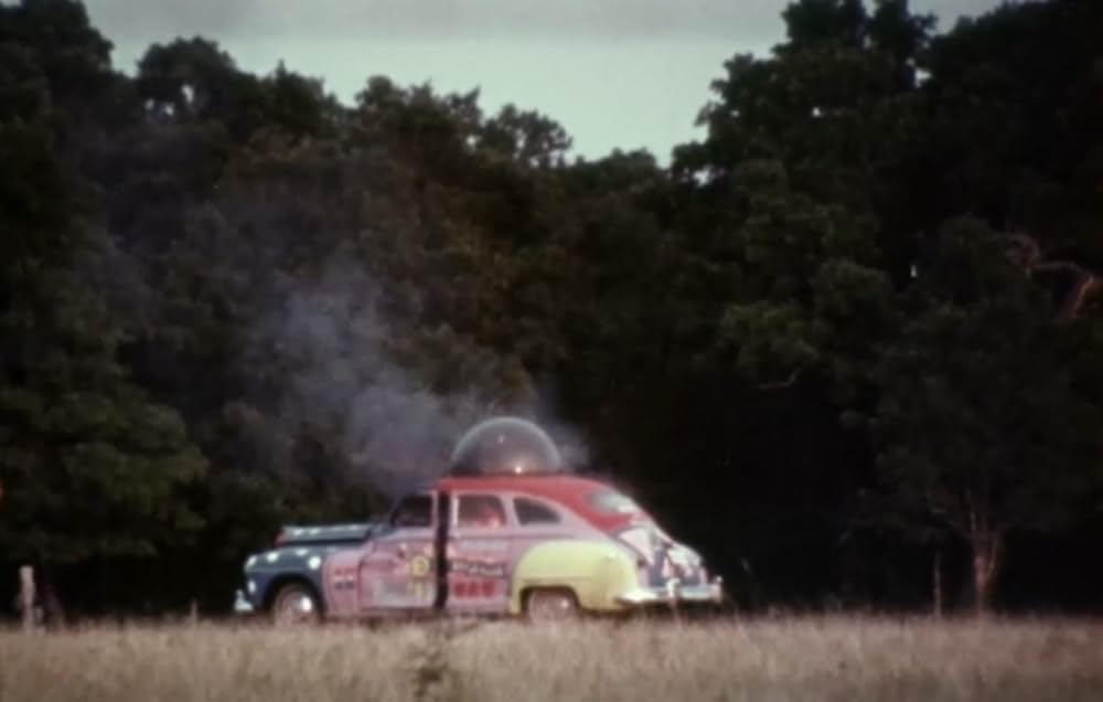 エッグシェルズ（原題）の画像