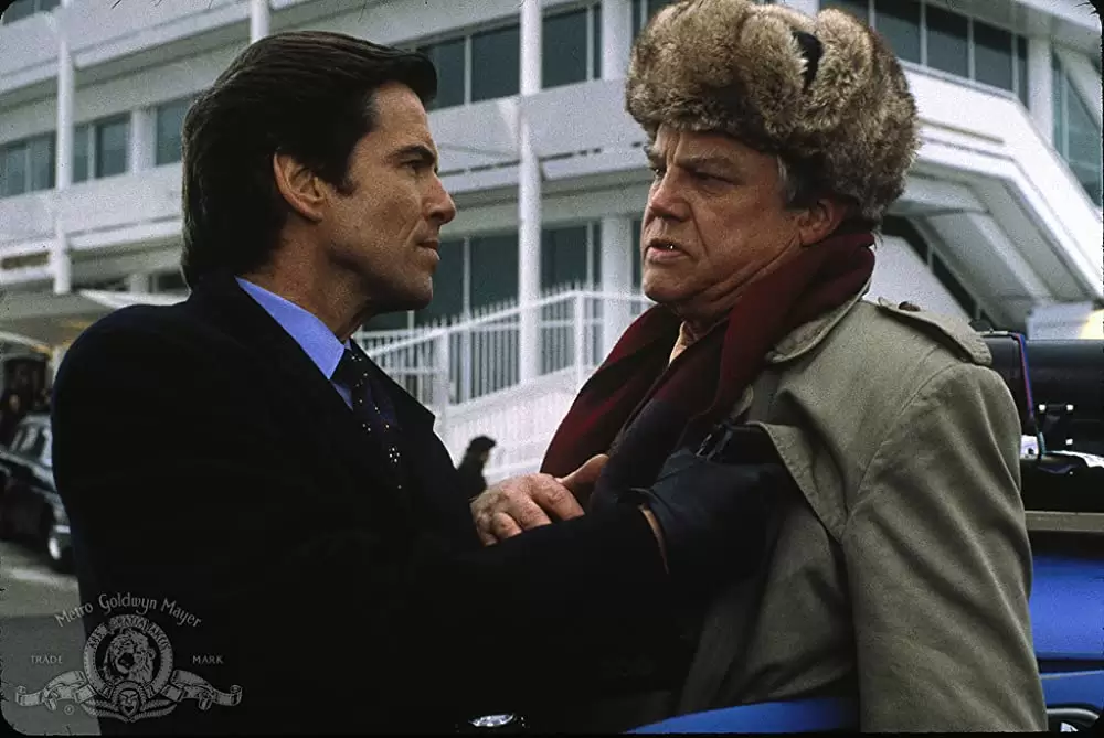 「007／ゴールデンアイ」ピアース・ブロスナン & ジョー・ドン・ベイカー & ロビー・コルトレーンの画像