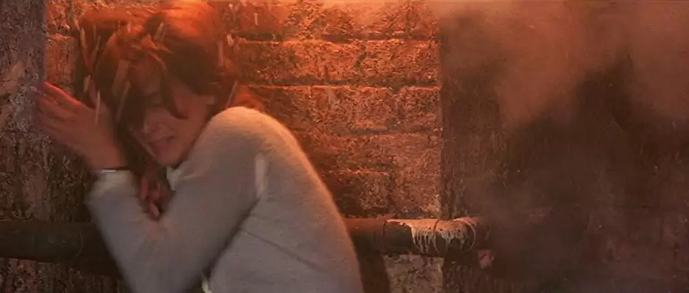 「007／ゴールデンアイ」ロビー・コルトレーン & イザベラ・スコルプコの画像