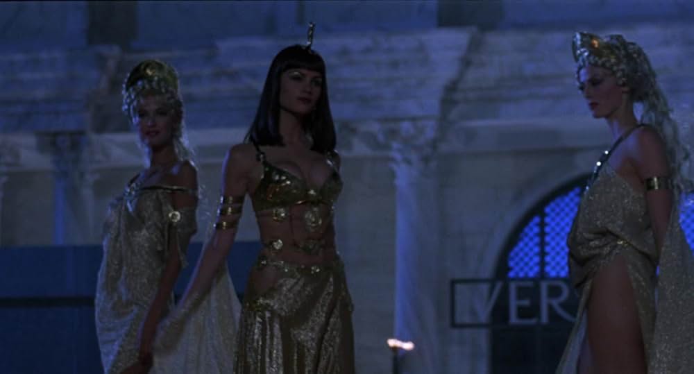 レスリー・ニールセン／裸のローマ帝国20001／2年前の画像