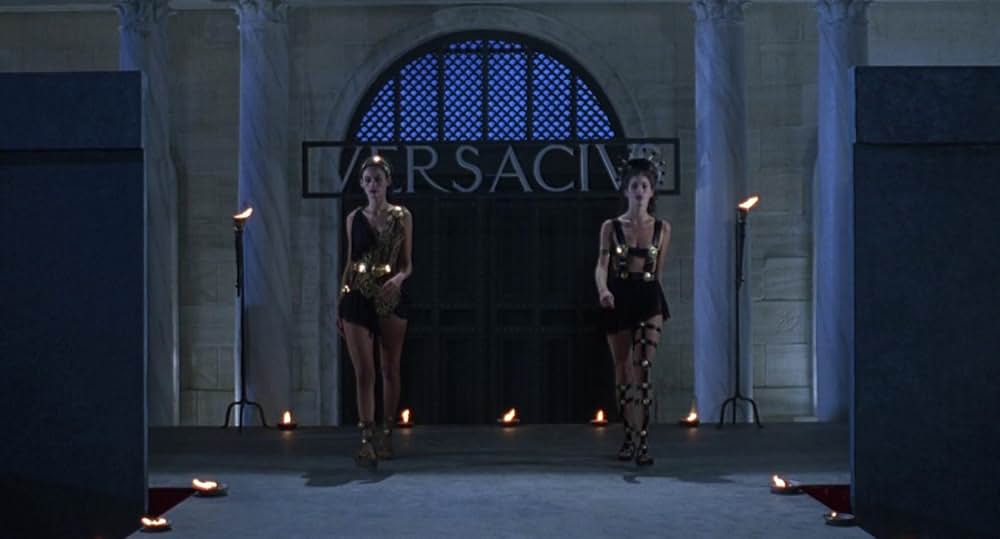 レスリー・ニールセン／裸のローマ帝国20001／2年前の画像