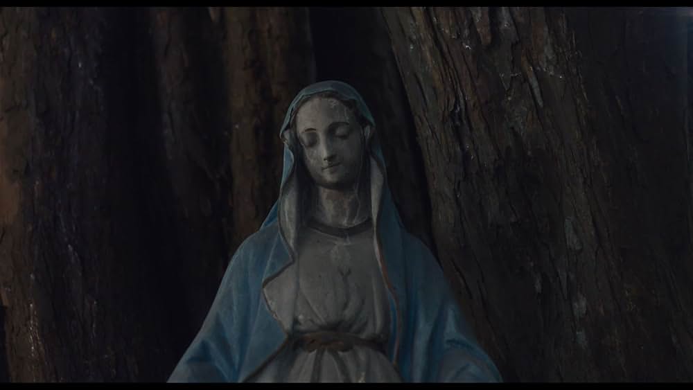 Don't Leave Home（原題）の画像