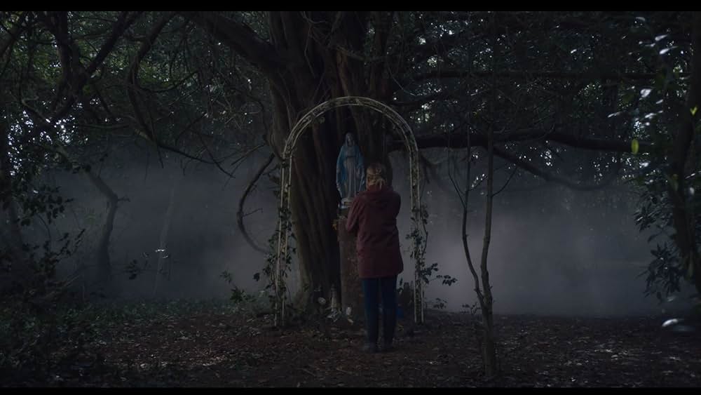 Don't Leave Home（原題）の画像