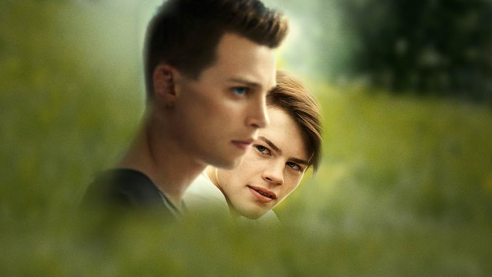 Giant Little Ones（原題）の画像