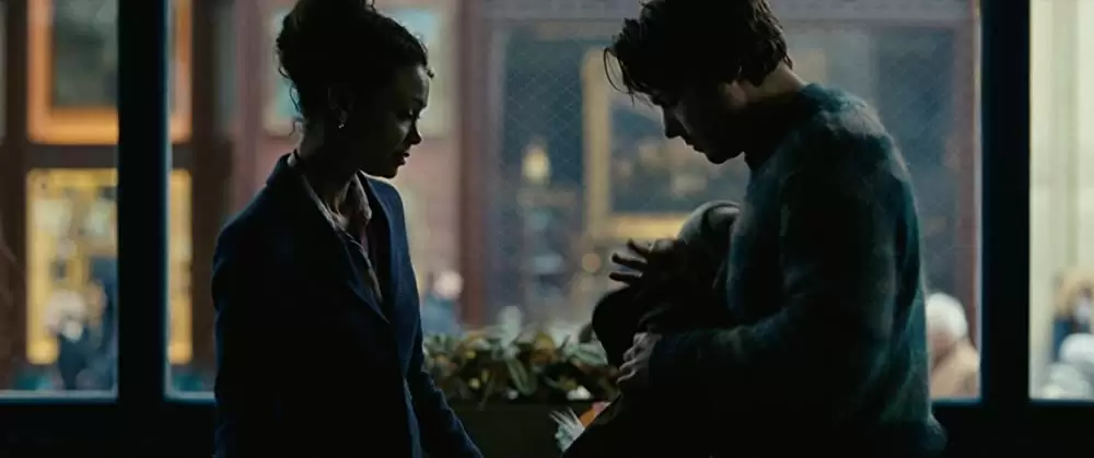 ジョン・F・ドノヴァンの死と生の画像