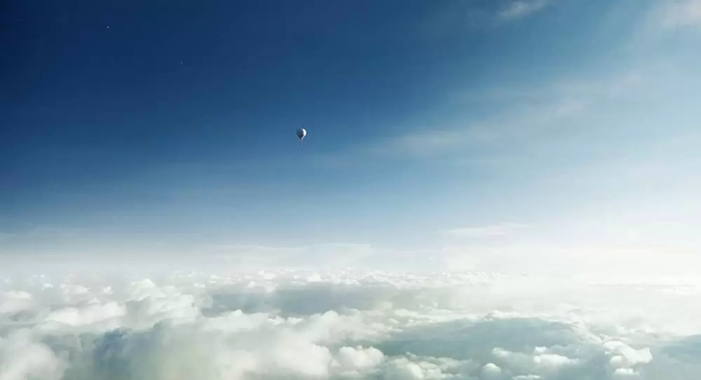 イントゥ・ザ・スカイ 気球で未来を変えたふたりの画像