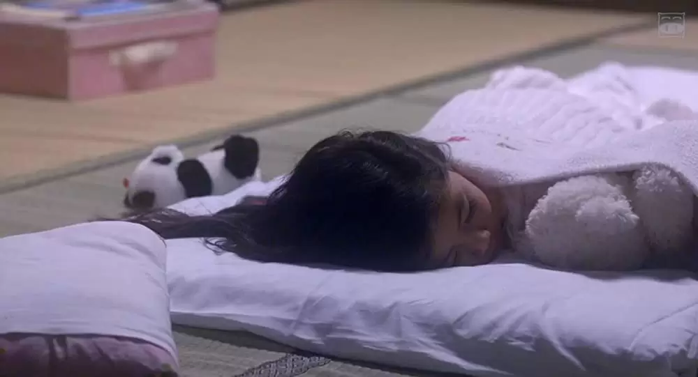 家に帰ると妻が必ず死んだふりをしています。の画像