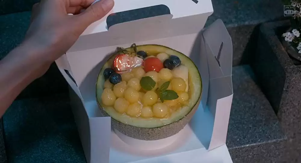 家に帰ると妻が必ず死んだふりをしています。の画像