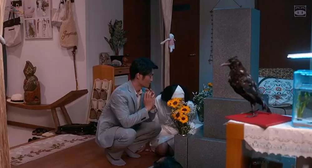 家に帰ると妻が必ず死んだふりをしています。の画像