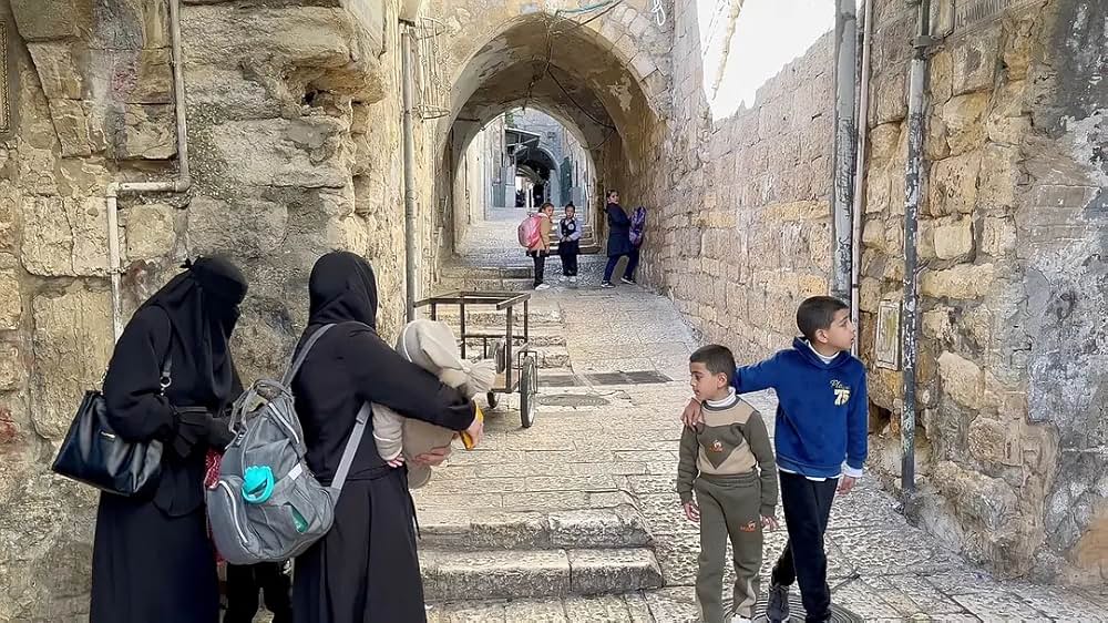 子どもたちはもう遊ばないの画像