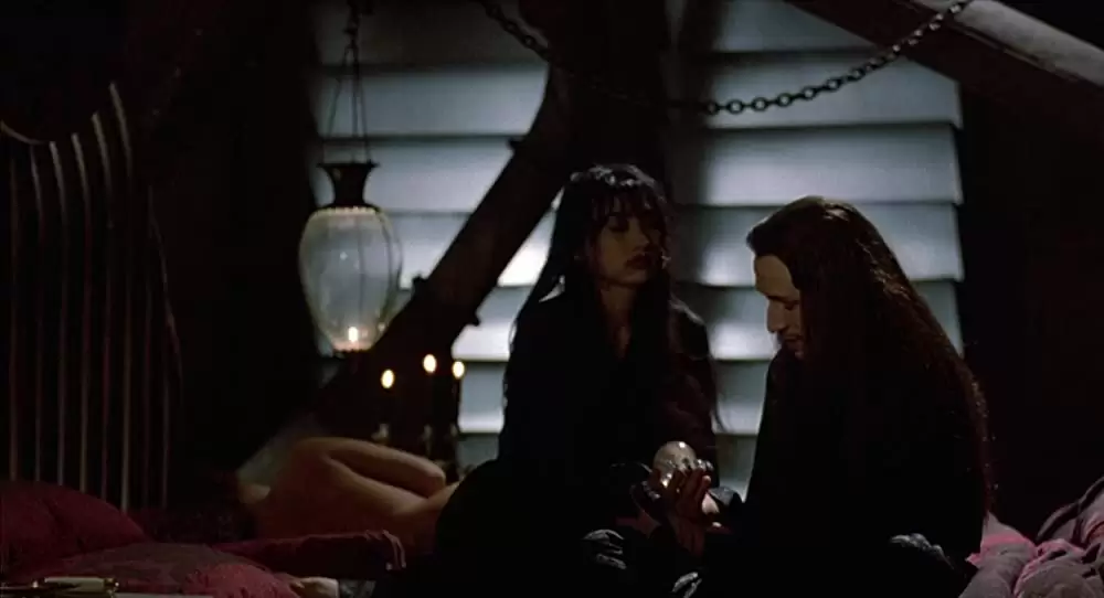 「クロウ／飛翔伝説」バイ・リン & マイケル・ウィンコットの画像