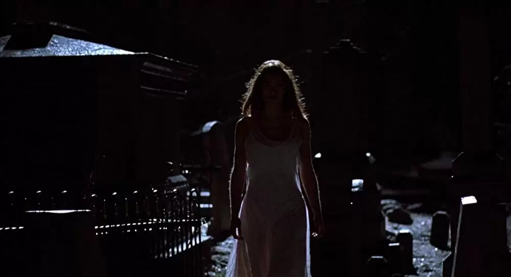 「クロウ／飛翔伝説」Sofia Shinasの画像