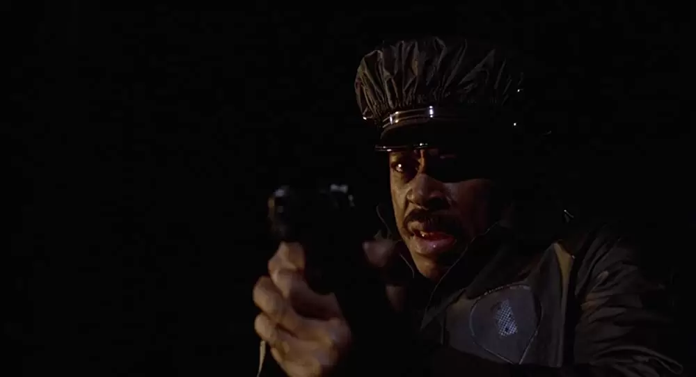 クロウ／飛翔伝説の画像