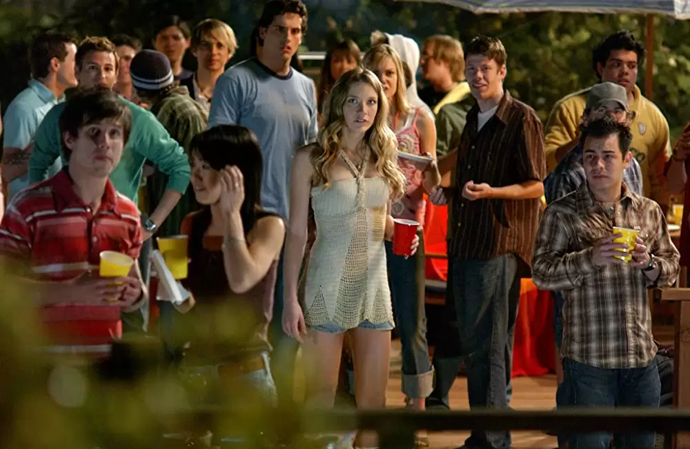 「ディスタービア」サラ・ローマーの画像