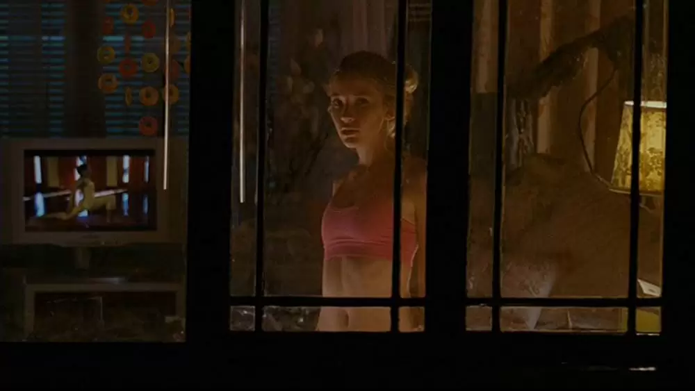 「ディスタービア」サラ・ローマーの画像