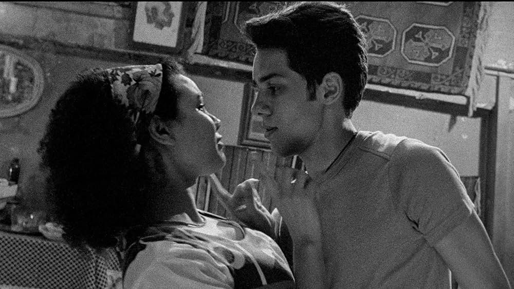 イースト・オブ・ヌーンの画像